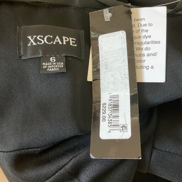 XSCAPE Sleeveless Ruffled Thigh Slit V-Neck Evening Gown Black Size 6 Formal - Picture 9 of 13